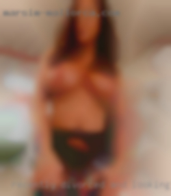 Recently divorced looking for men to fuck and new to the area.